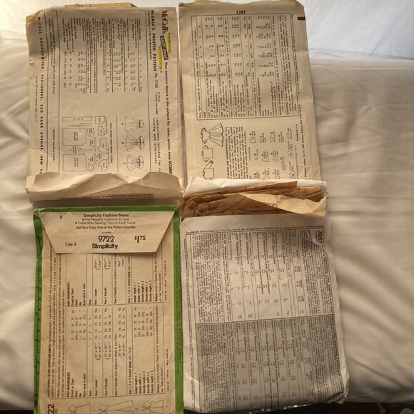 Lot of 4 - baby & children's sewing patterns - vintage! - Picture 2 of 2